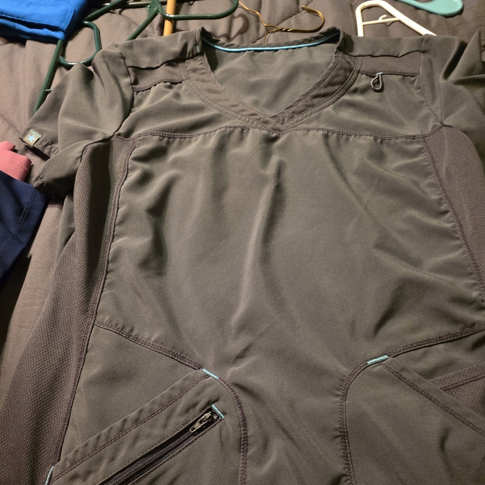 Gray V-Neck Scrub Set